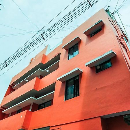 Oyo 36500 Sri Krishna Inn Ooty Kültér fotó