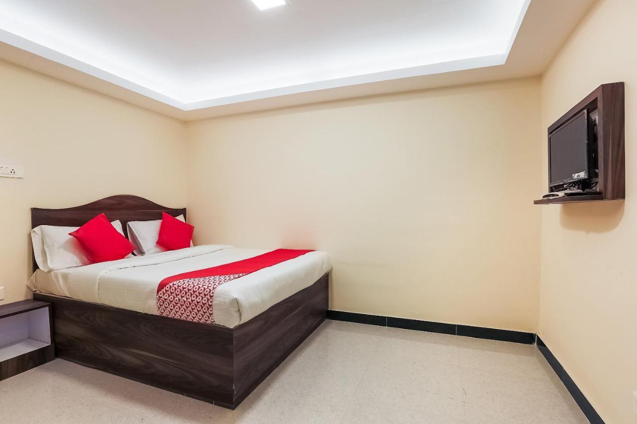 Oyo 36500 Sri Krishna Inn Ooty Kültér fotó