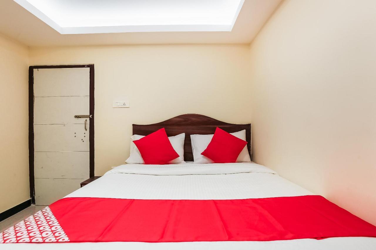 Oyo 36500 Sri Krishna Inn Ooty Kültér fotó