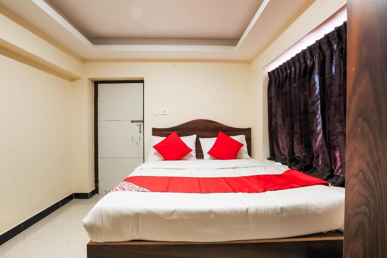 Oyo 36500 Sri Krishna Inn Ooty Kültér fotó