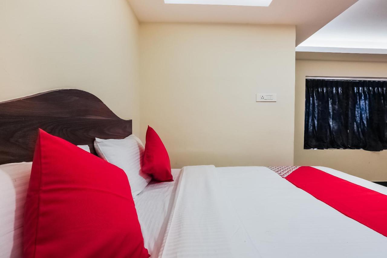 Oyo 36500 Sri Krishna Inn Ooty Kültér fotó